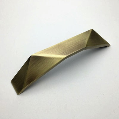 Newly Designed Zinc Hole to hole 32mm to 192mm Alloy Cabinet Handle Black Silver Antique Brass finish Drawer Knob