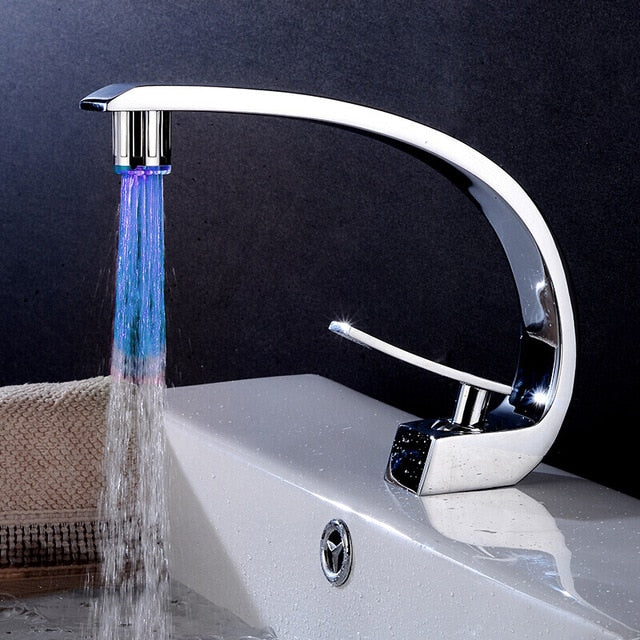 Fashion Led Water Faucet Light Intelligent Water Temperature Controlled Led Water Tap Kitchen Faucets Nozzle No Need Battery